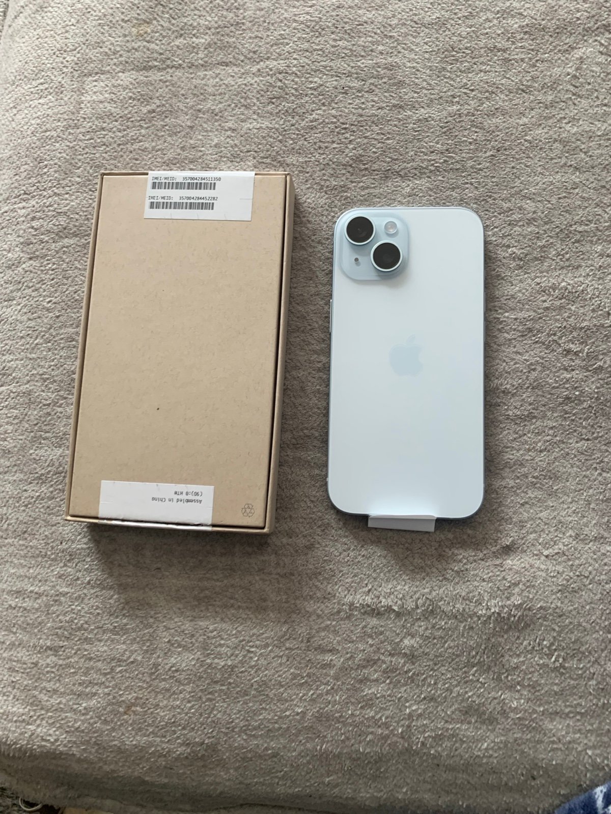 Apple iPhone 15 2J39