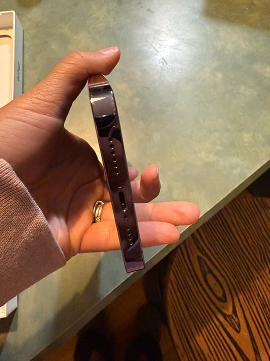 iPhone 14 Pro Max unlocked 2X53