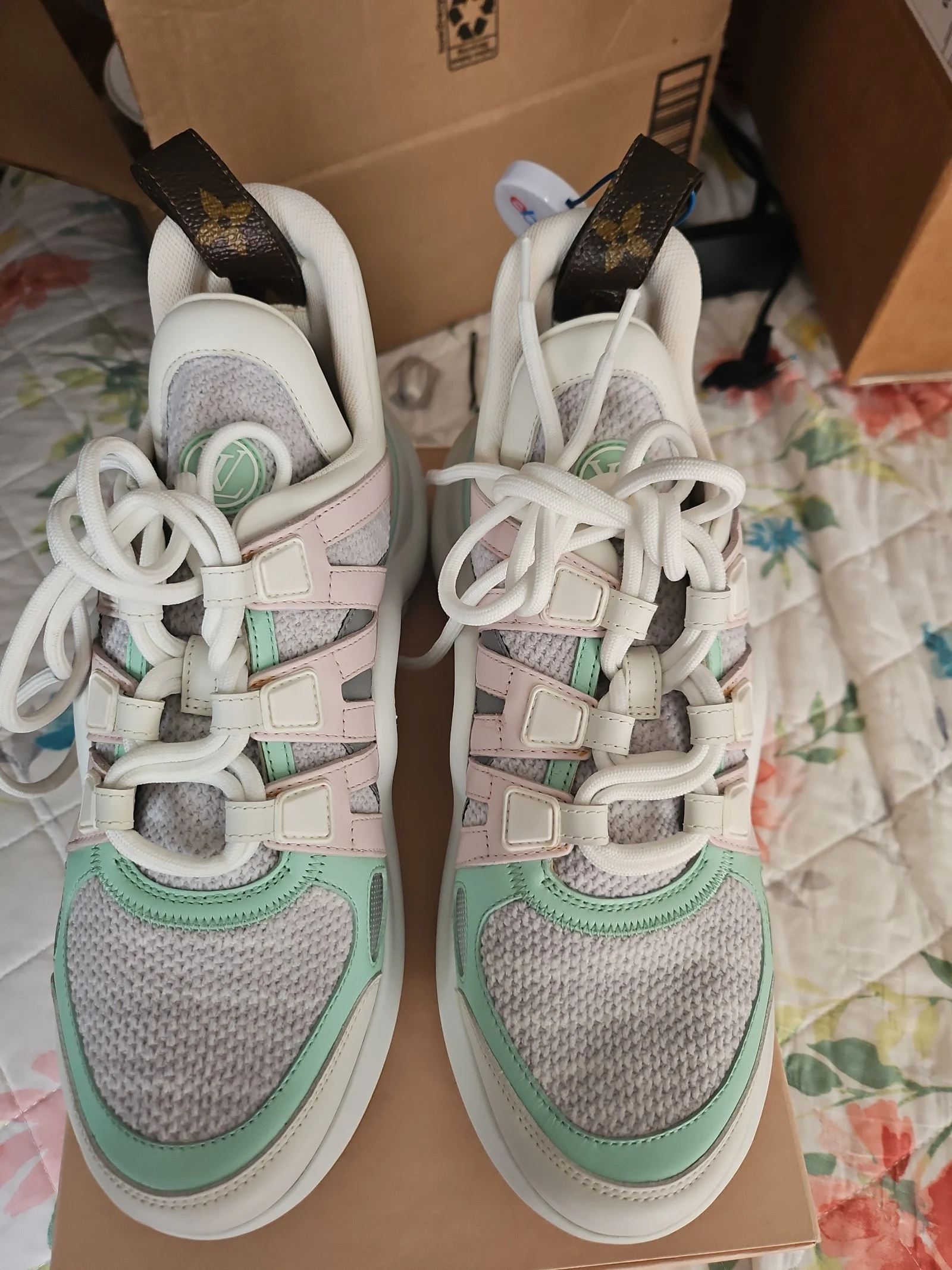 LV Louis Vuitton 37.5 Archlight Sneaker