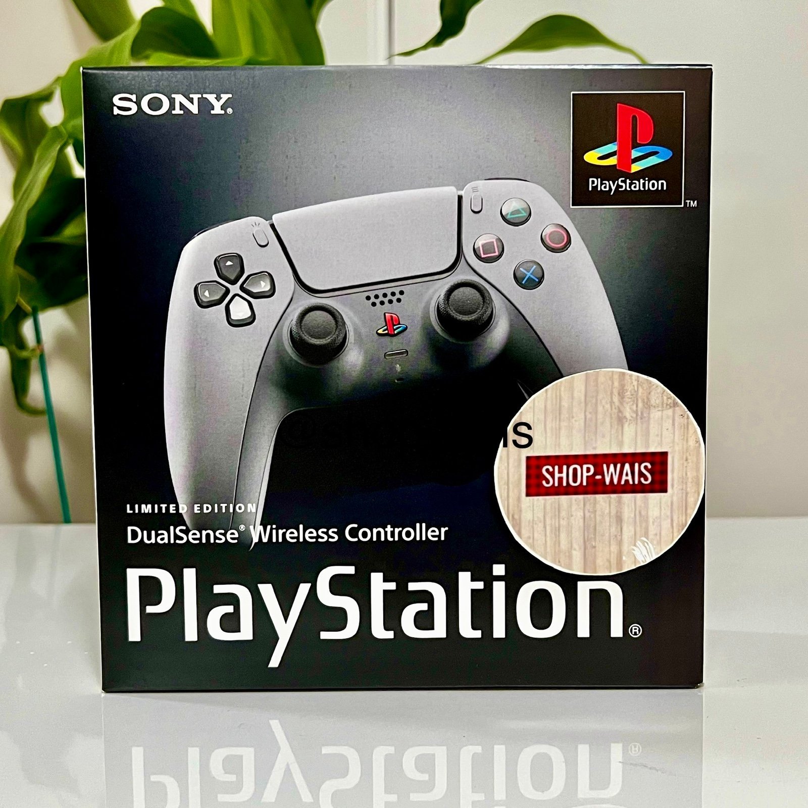 Sony PlayStation® 5 - 30th Anniversary Limited Edition Holiday Bundle 6T97