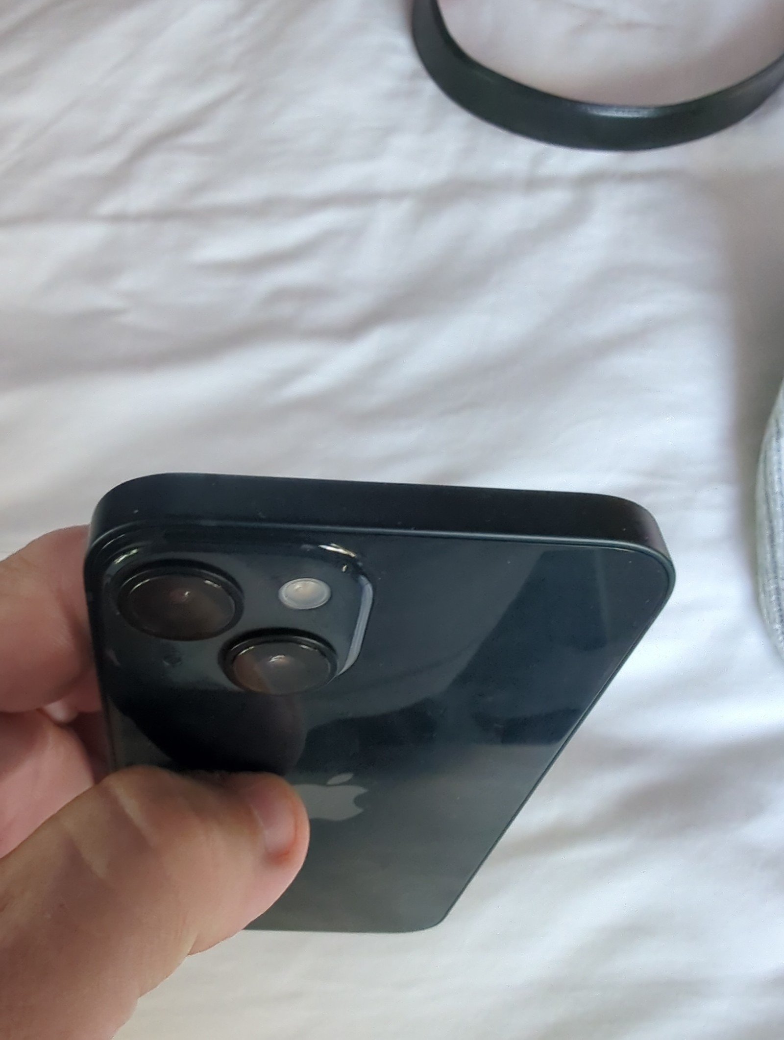 Apple iPhone 14 256 GB in Midnight for Unlocked New 2X77