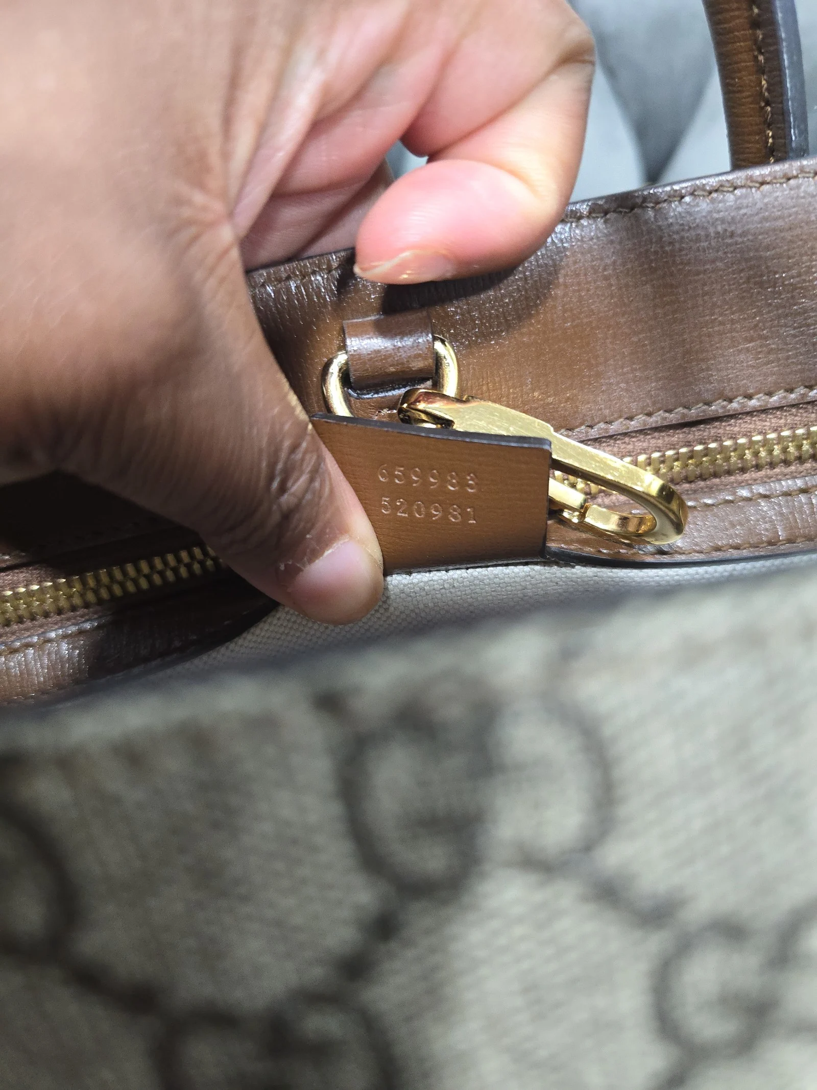 Gucci GG small tote bag - Comes with COA