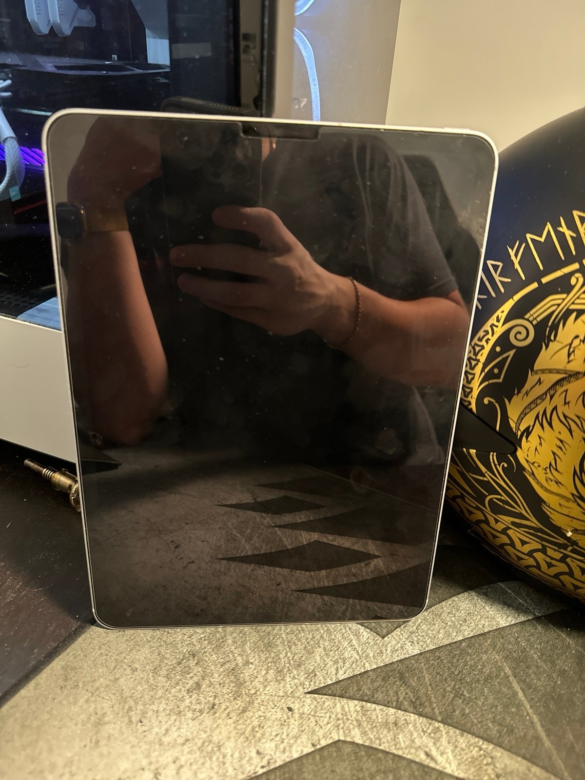 iPad Pro 11in 4th Gen 8J93