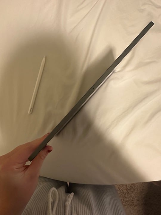 iPad Pro 3rd generation 11 inch 8T87