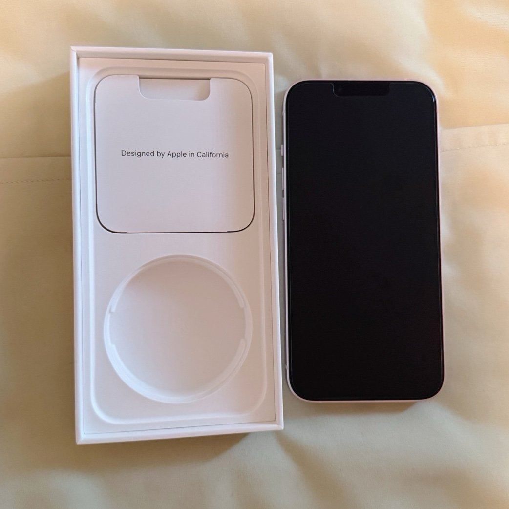 Apple iPhone 13 Pink 256GB Unlocked with Box 9H51