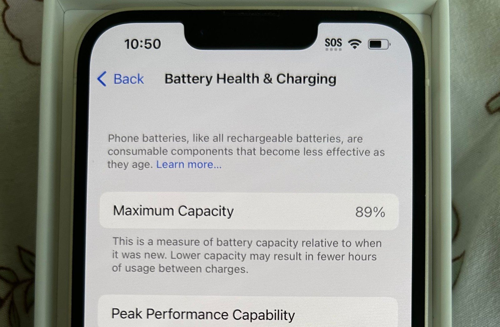 Apple iPhone 14 128 GB in Starlight Unlocked 5R21