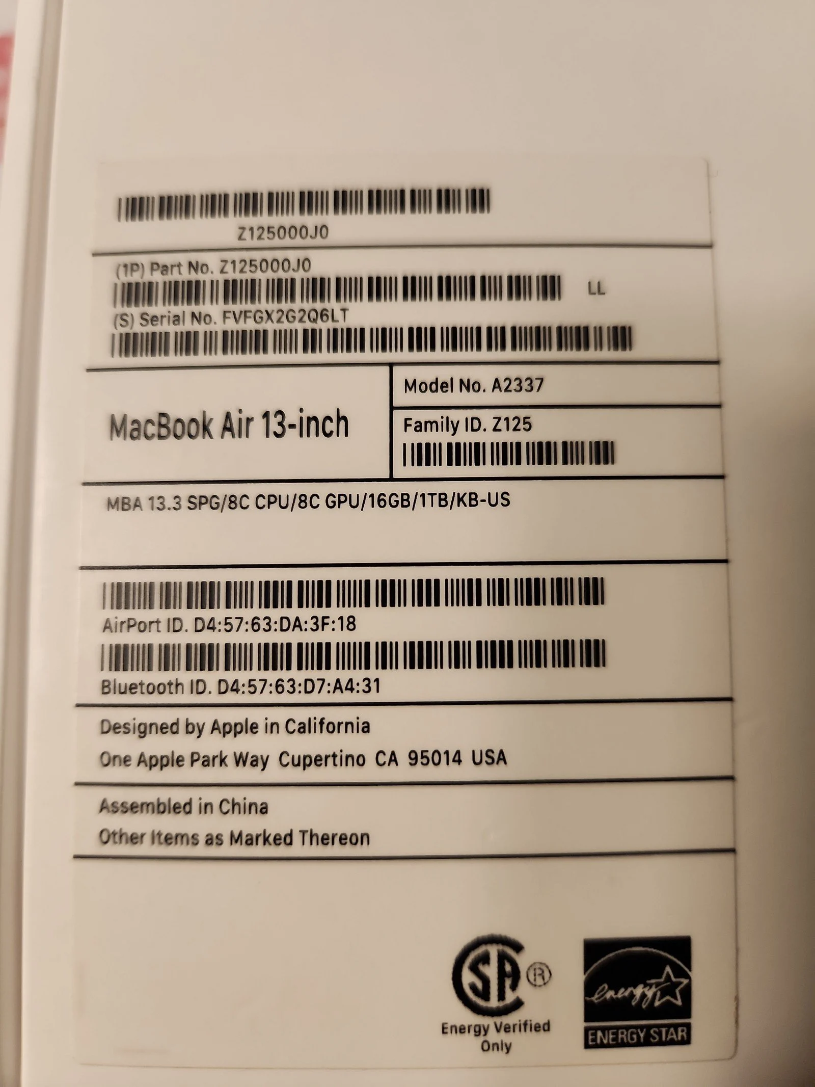 Apple Macbook Air A2337 13in.  M1 3.2 GHz  1TB SSD 5M56