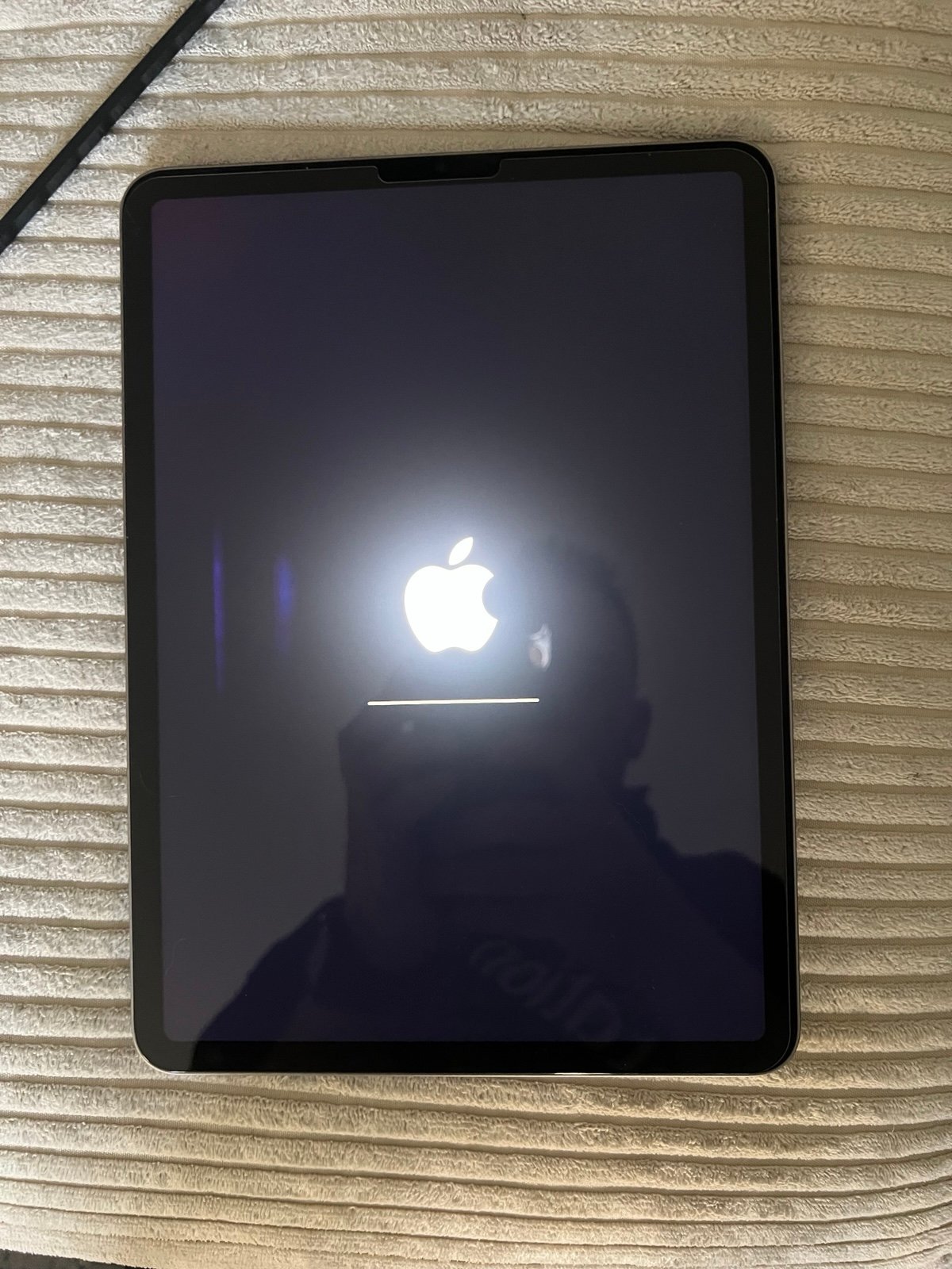 Apple iPad Pro 11 inch M2 128 GB in Space Gray Gen 4 3K26