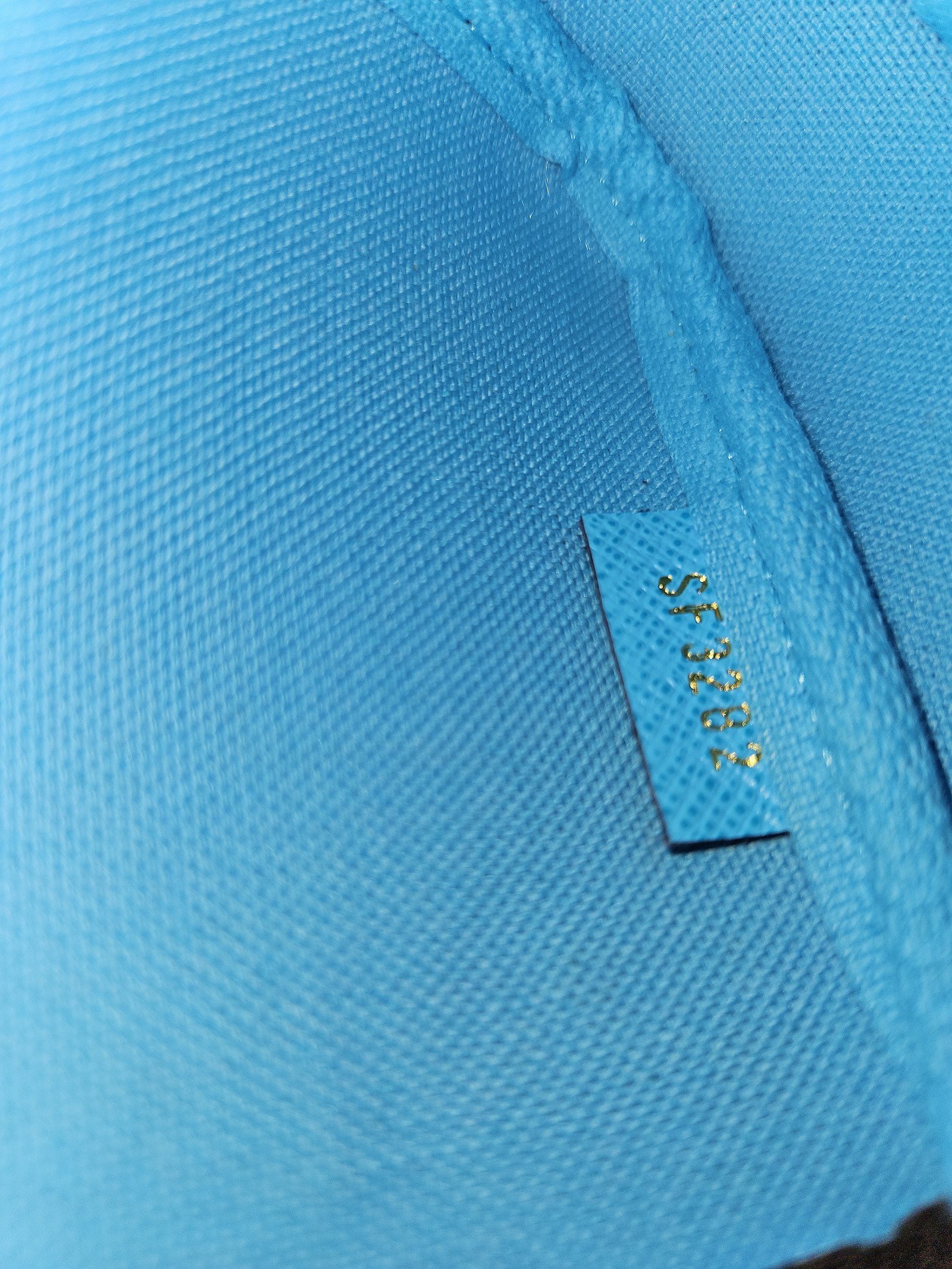 Louis vuitton mini pochette accessoires christmas animation 2022