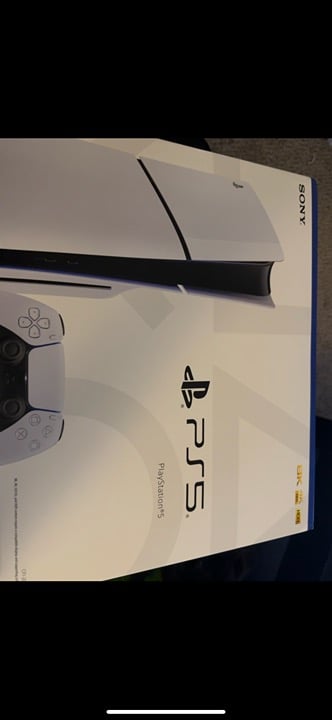 PlayStation 5 disc console 7S82