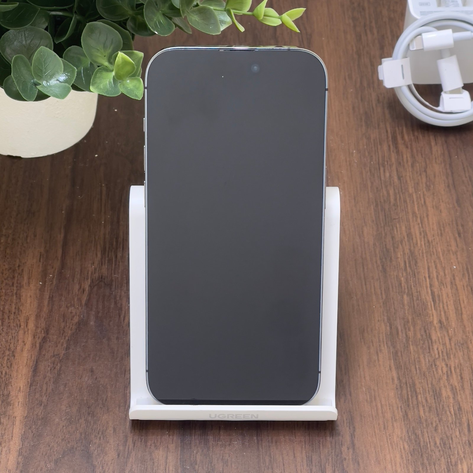 Apple iPhone 14 Pro 128 GB in Deep Purple for AT&T 9H96