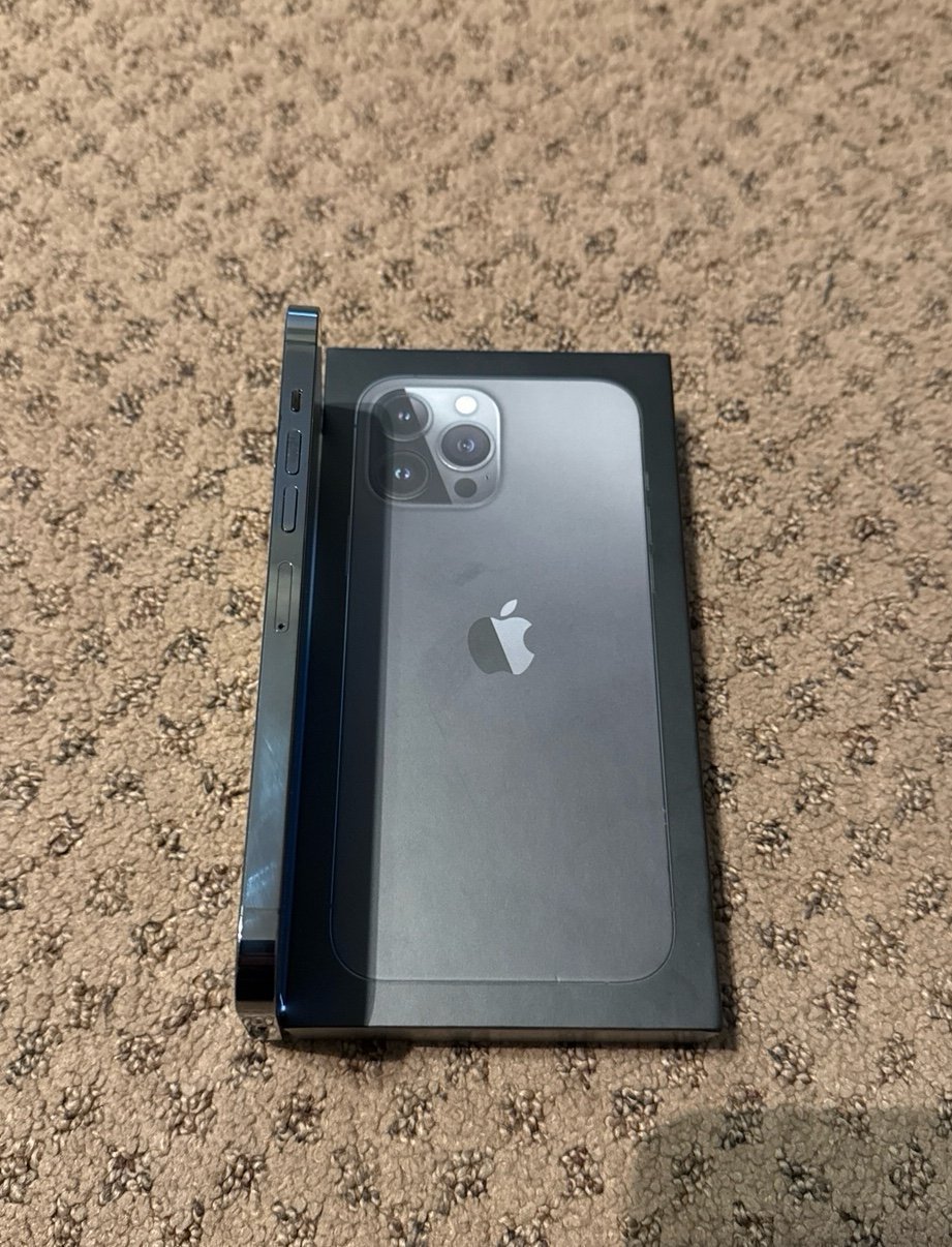 iPhone 13 Pro Max (Unlocked) Graphite 5P62