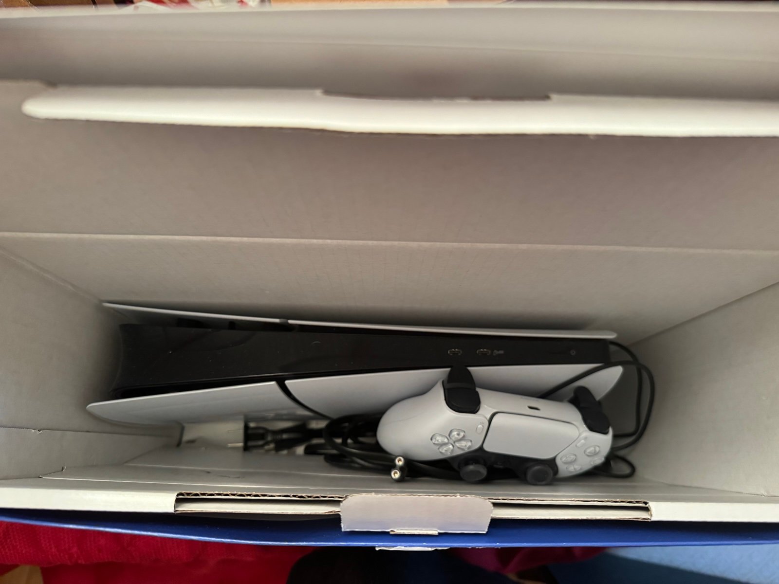 PlayStation 5 825 GB White Digital Edition Like New 9A66