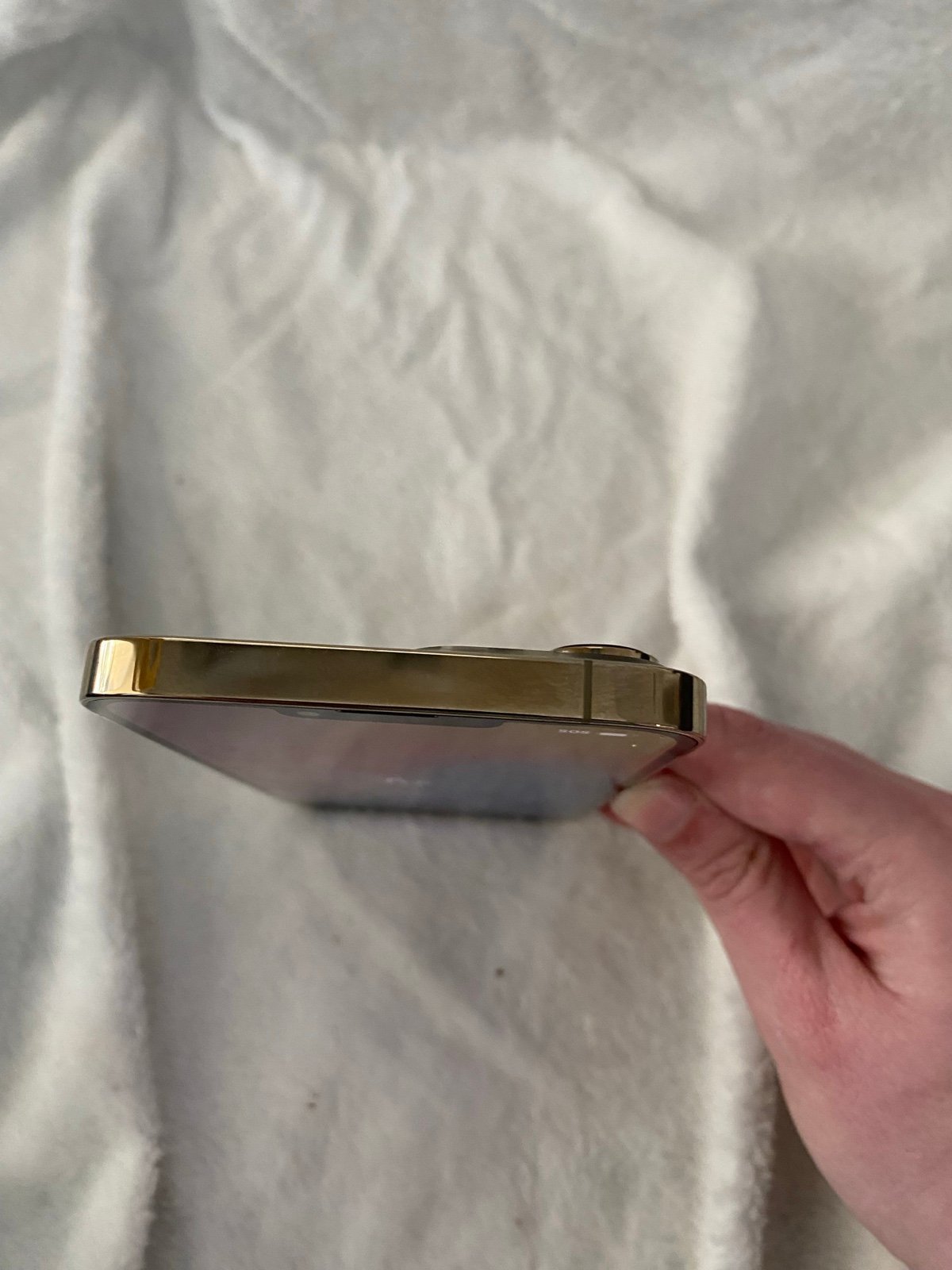 Apple iPhone 13 Pro Max 256GB Factory Reset - Very Good - Gold Color Free Ship 5P99