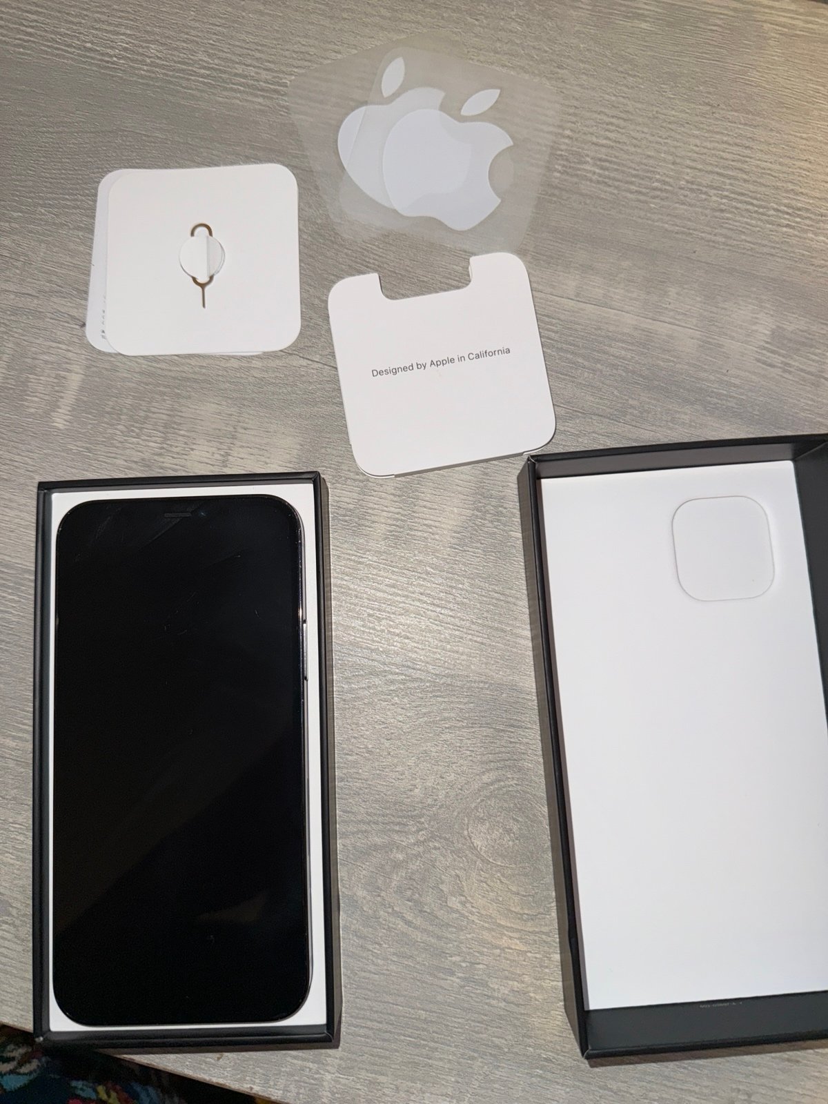 iPhone 12 Pro Graphite 256GB (Unlocked) 1E52