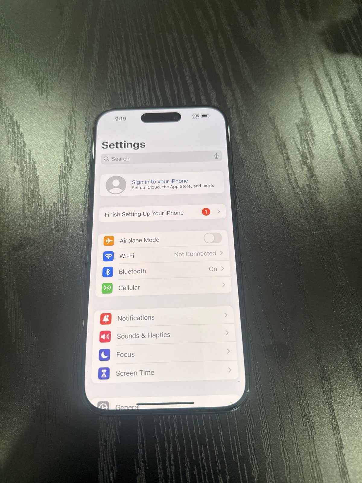 iPhone 15 pro 256gb unlocked 9K29