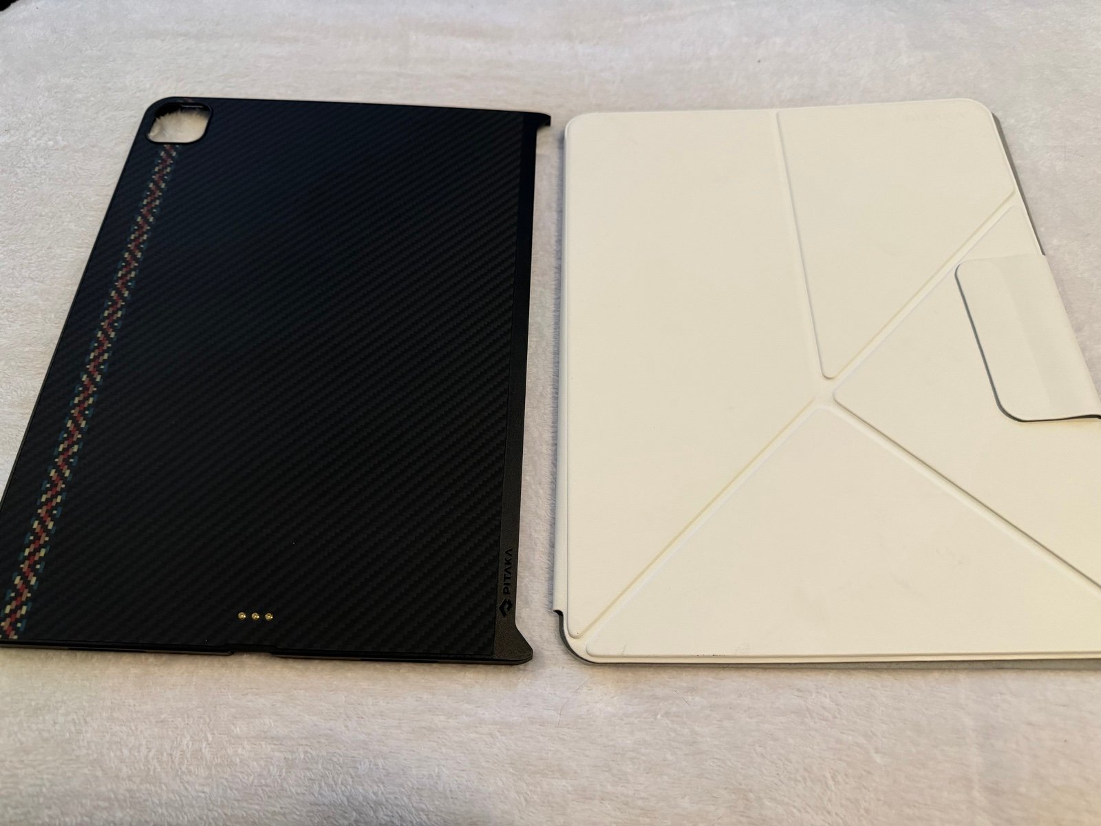 Apple iPad Pro 6th Gen Wi-Fi + Cellular 256 GB Silver w/ Apple Pencil 2S29