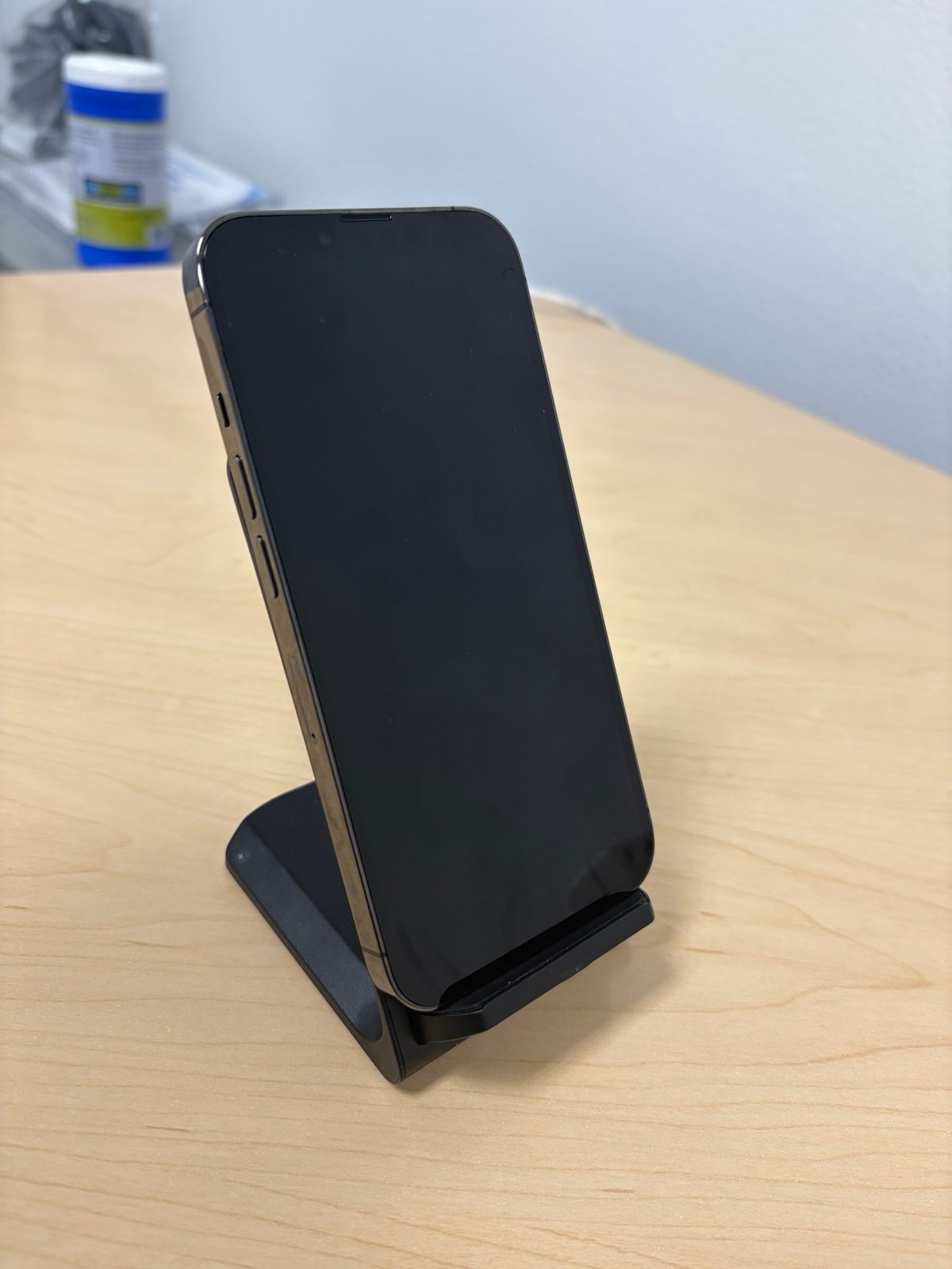 Unlocked 13 pro 128GB 1W56