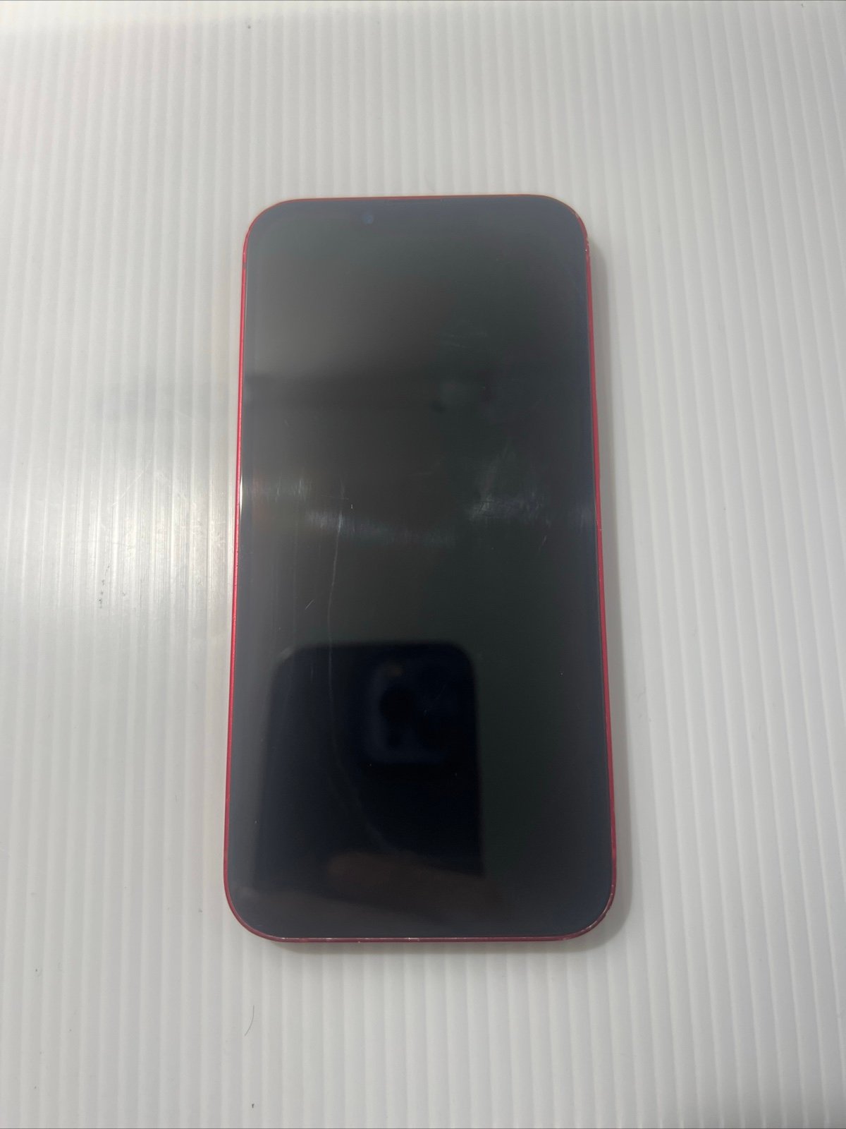 Apple iPhone 13 - 128 GB - Red (Unlocked) FAIR CONDITION 5W62