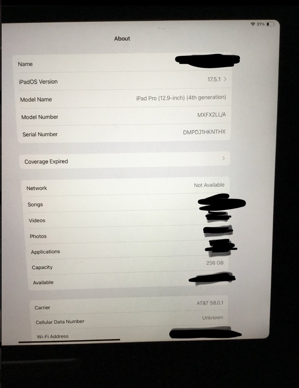 Apple iPad Pro 12.9 4th Gen with cellular. 6G56