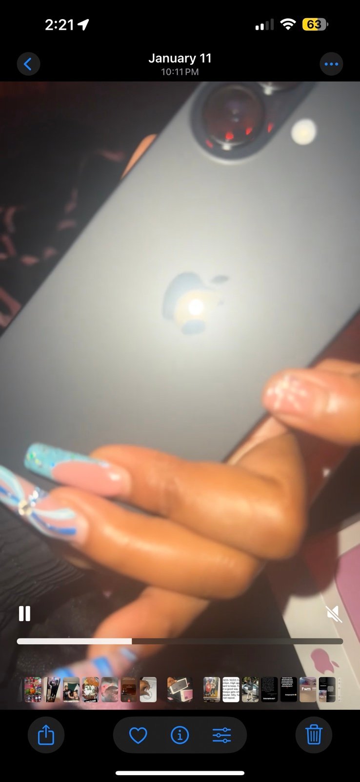 Pink & black iPhone 16 2S85