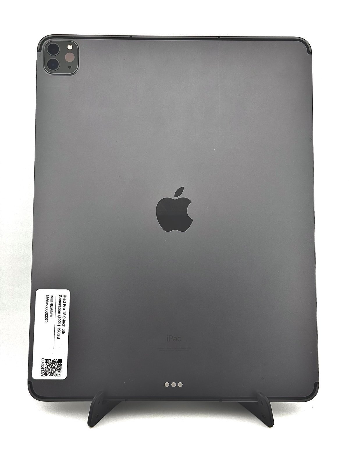 iPad Pro 12.9 inch 5th Gen 128GB (Cellular) Space Gray & Magic Keyboard 2W83