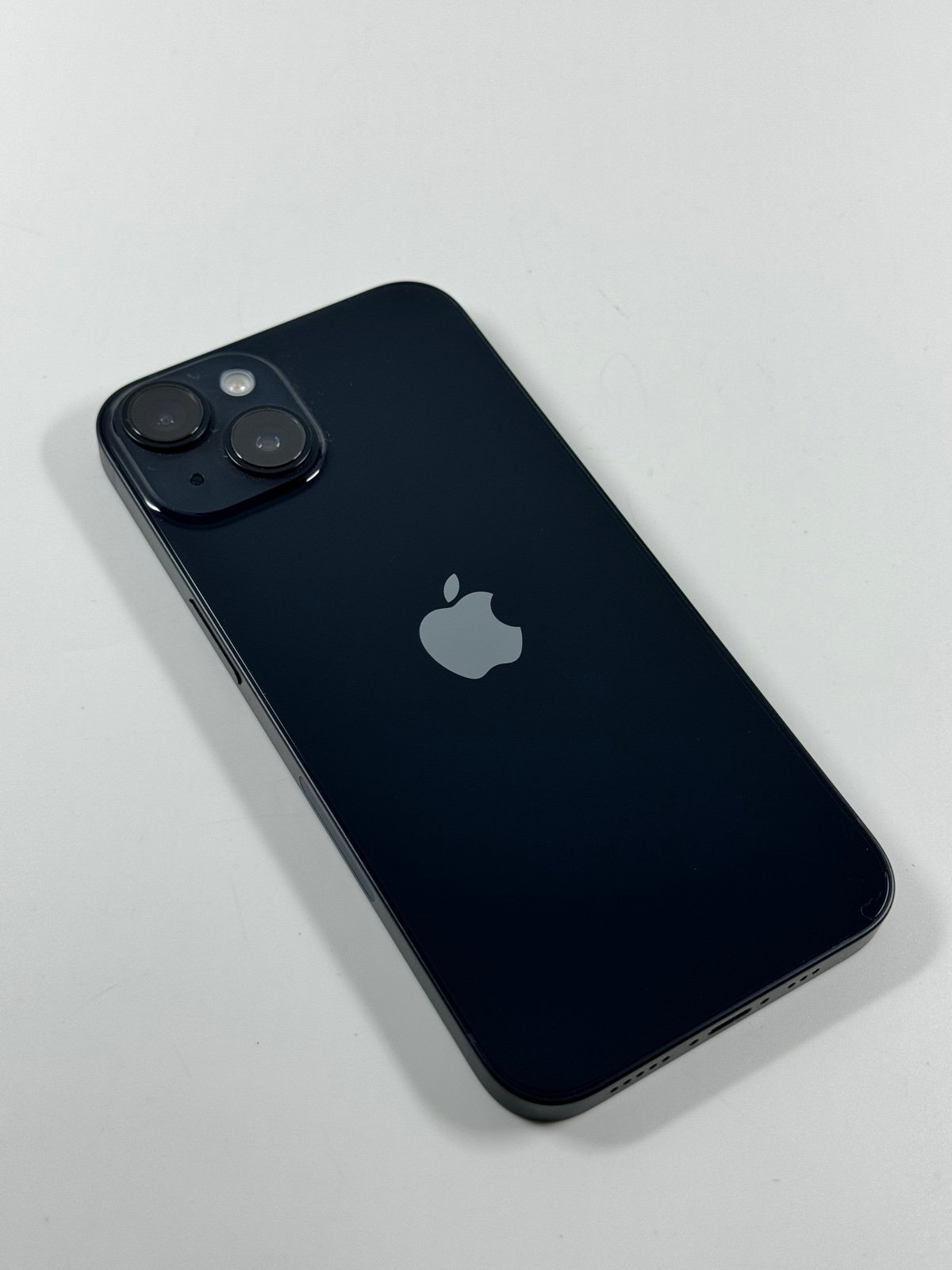 Apple iPhone 14 128gb Midnight (Unlocked) 7Z19