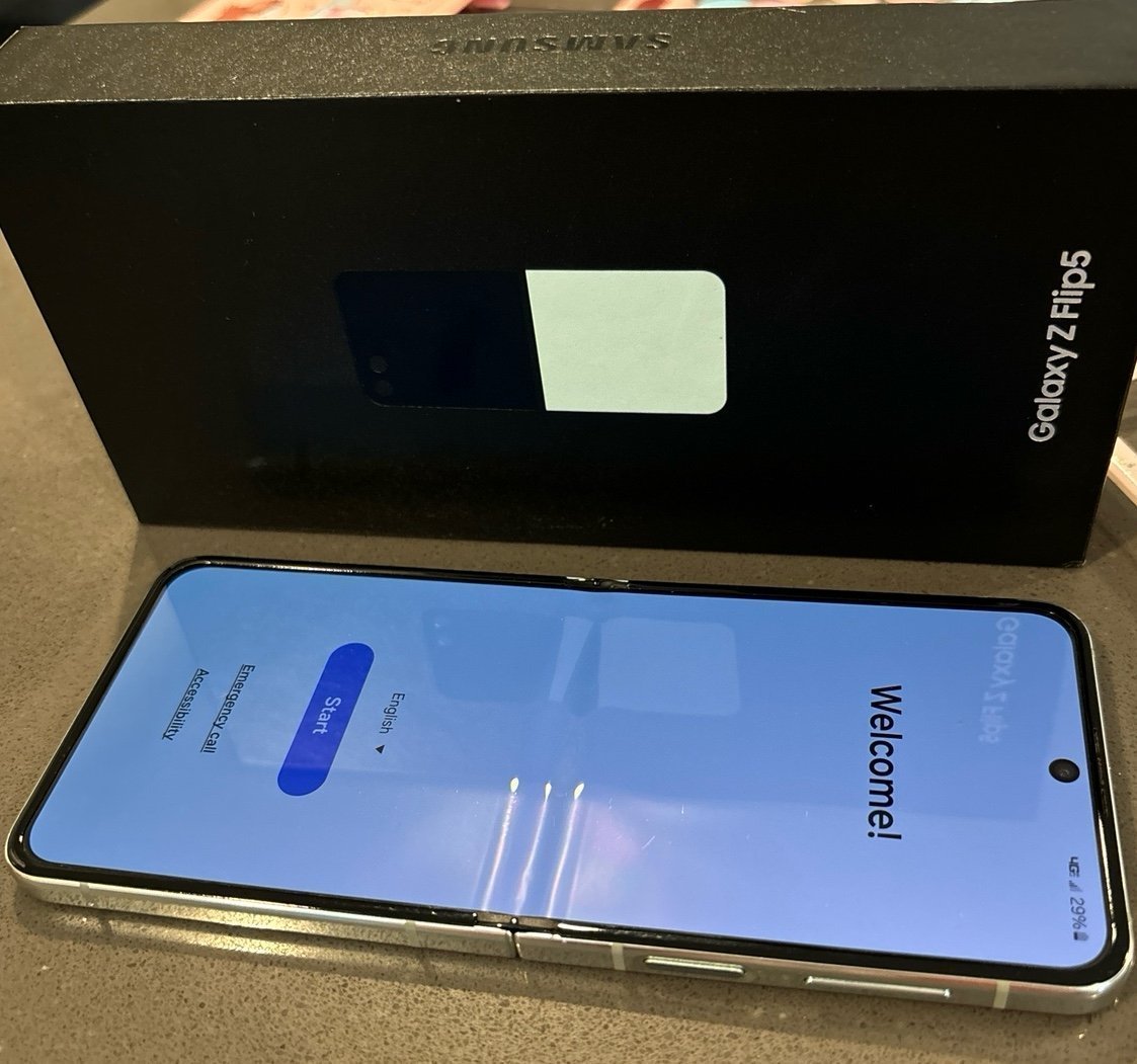 Samsung zflip 5 6U37