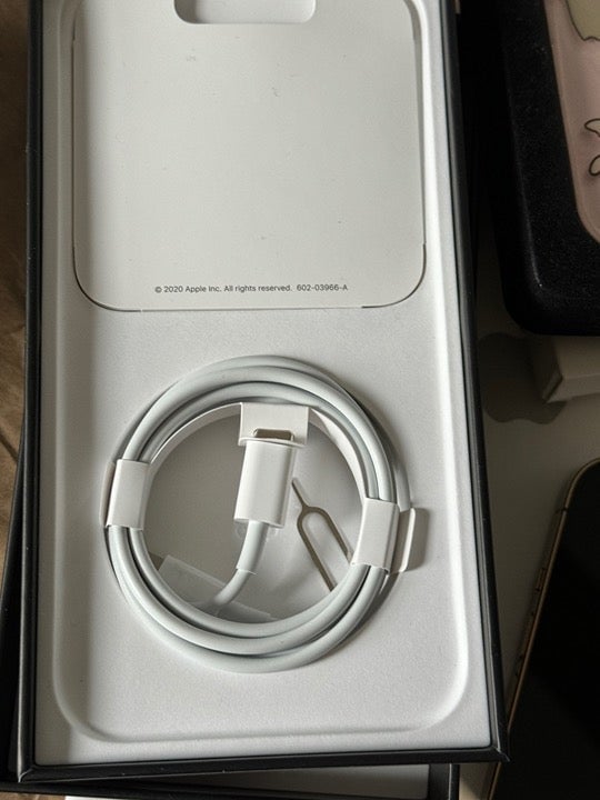 Apple iPhone 12 Pro Max bundle 2X15