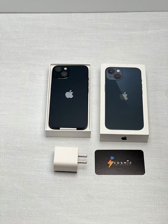 Apple iPhone 13 128GB Fully Unlocked - Midnight 1Z62