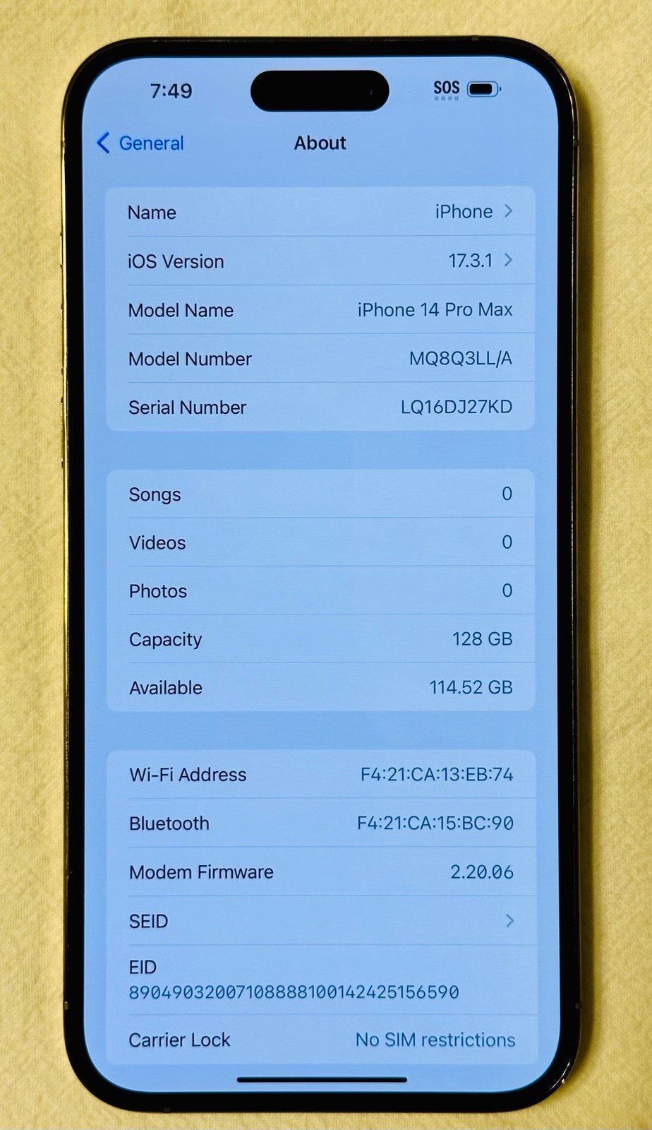 Apple iPhone 14 Pro Max 128GB in Gold (Unlocked) + Accessories 6Q39