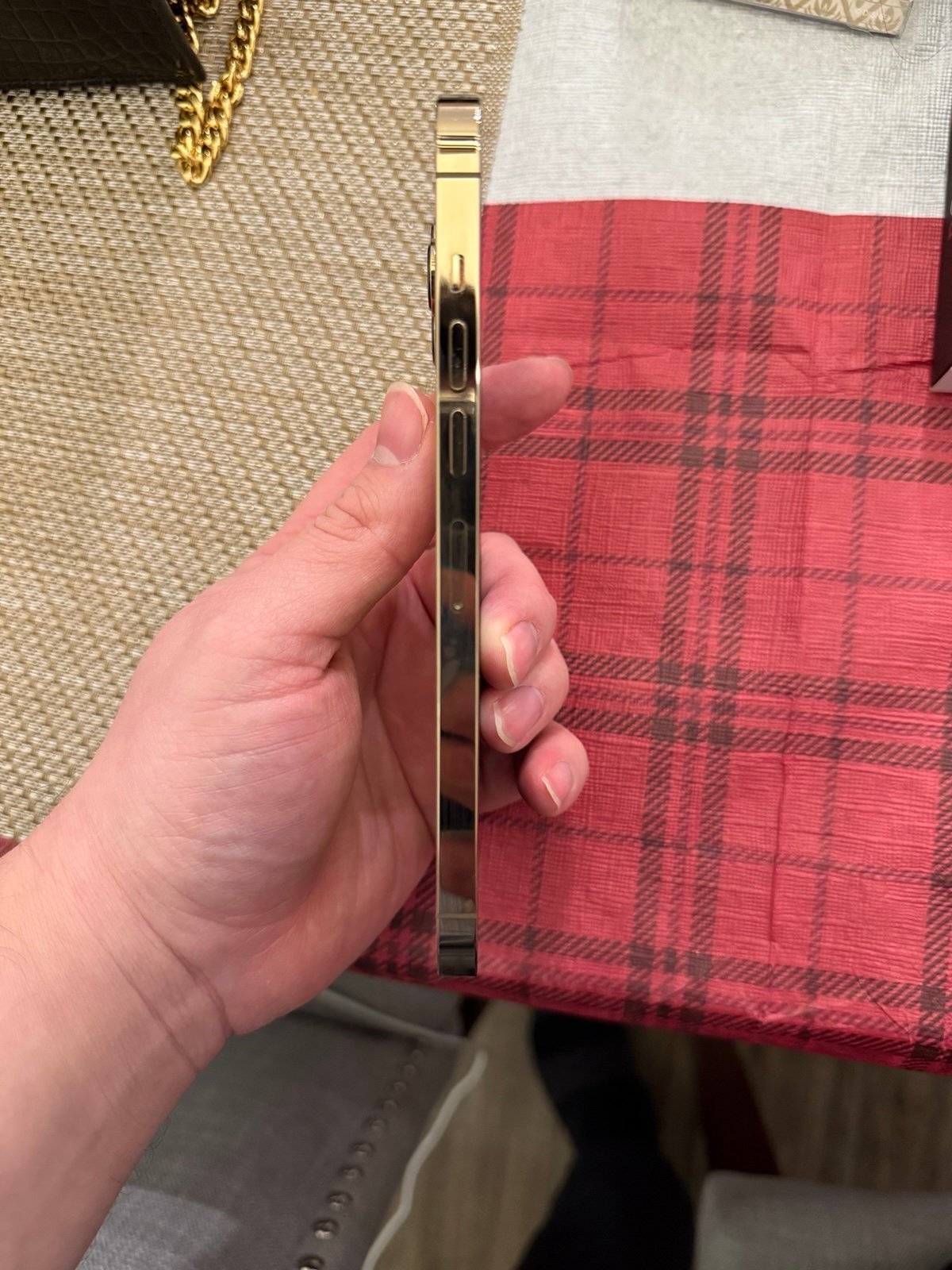 iPhone 13 Pro Max 128GB Gold Unlocked 2E77