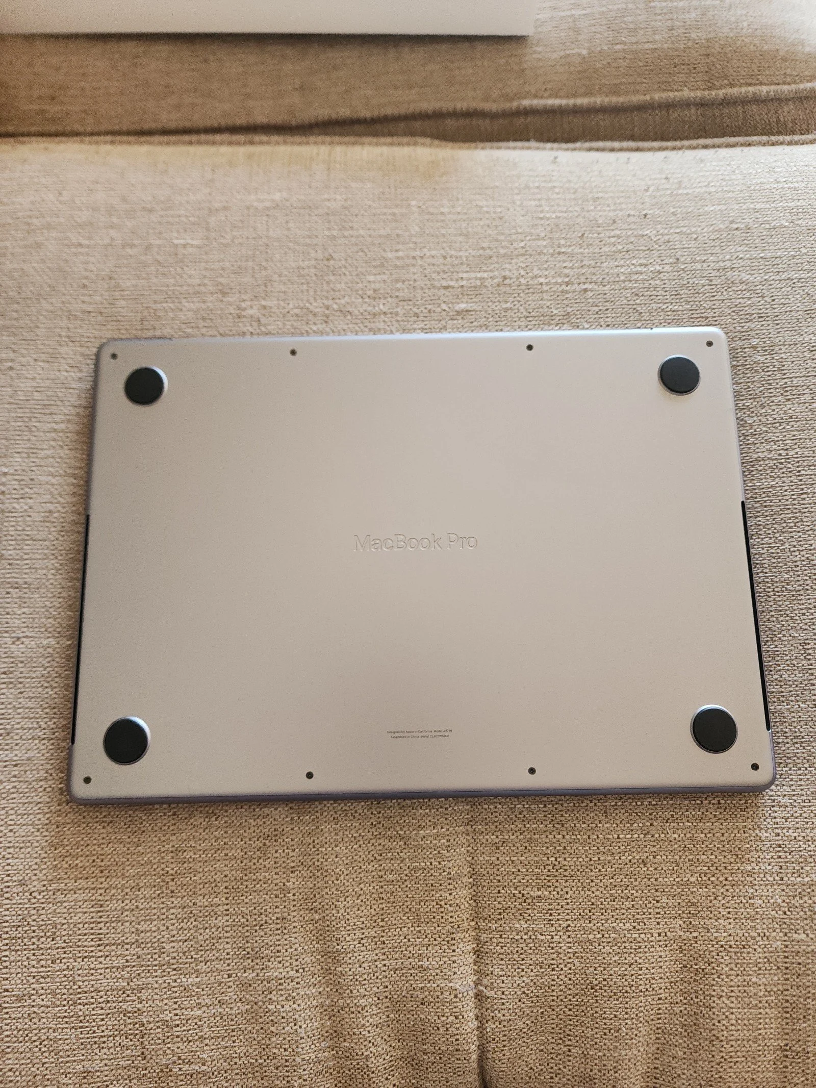 MacBook Pro 14 inch M2 pro (2023) 8U18