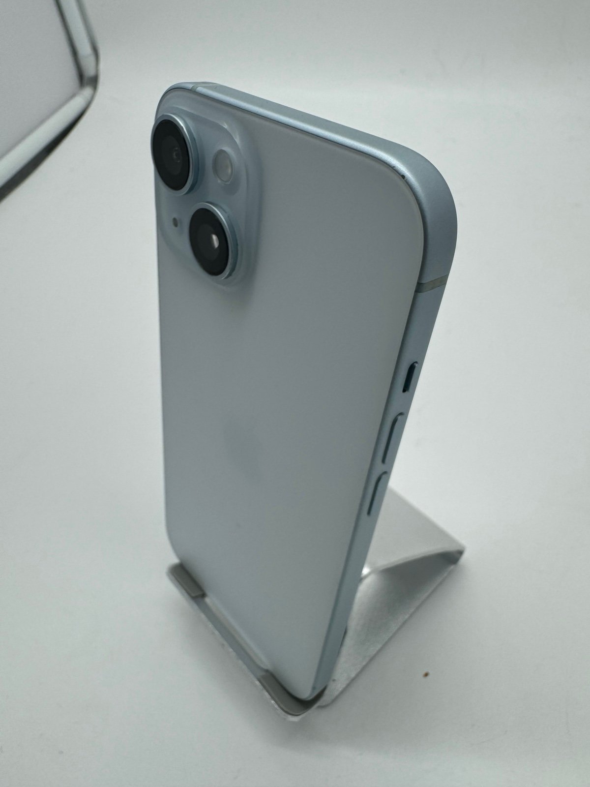 iPhone 15 256GB unlocked blue 8D27