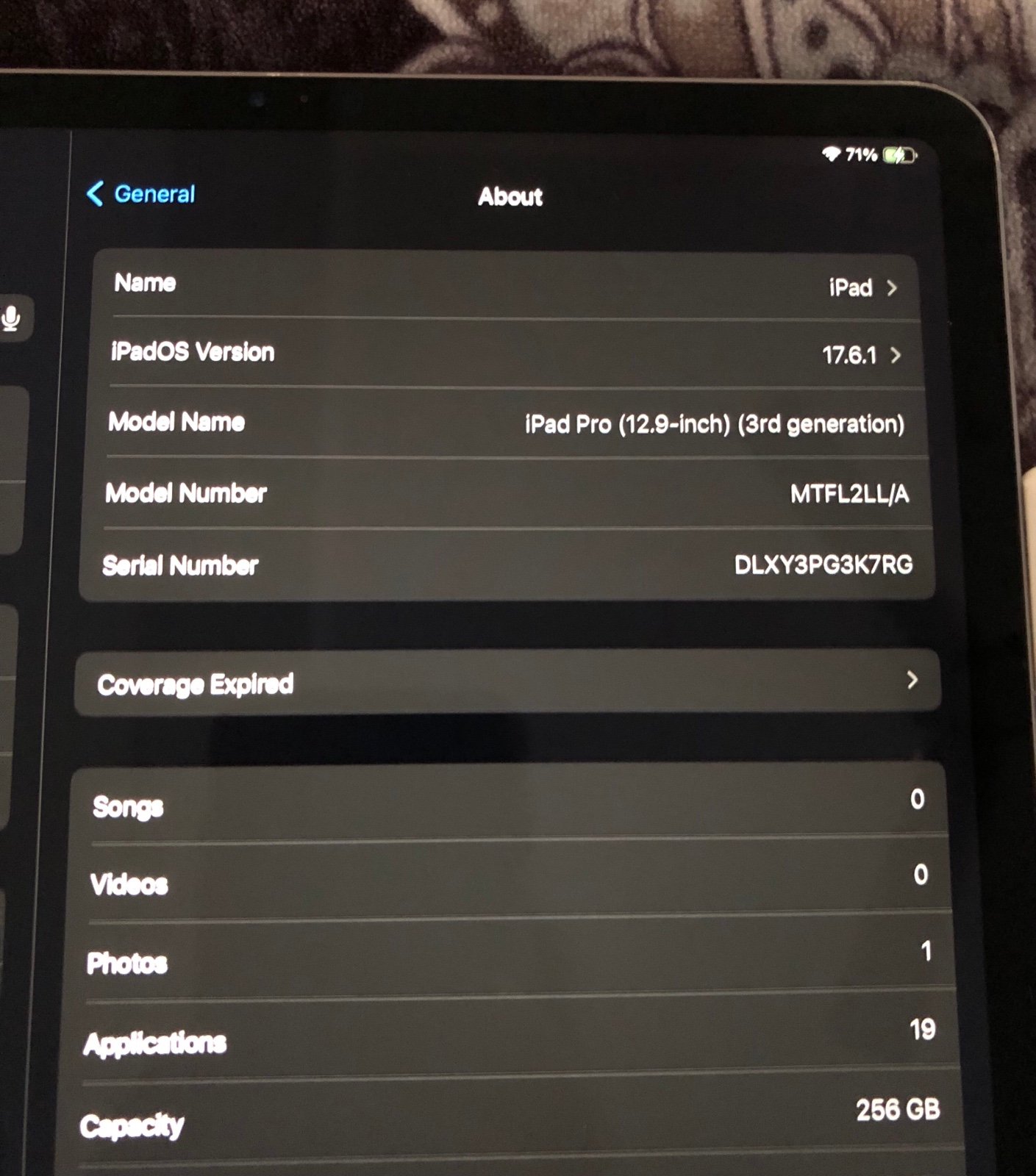 Apple iPad Pro 3rd Generation 12.9 inch 2K68