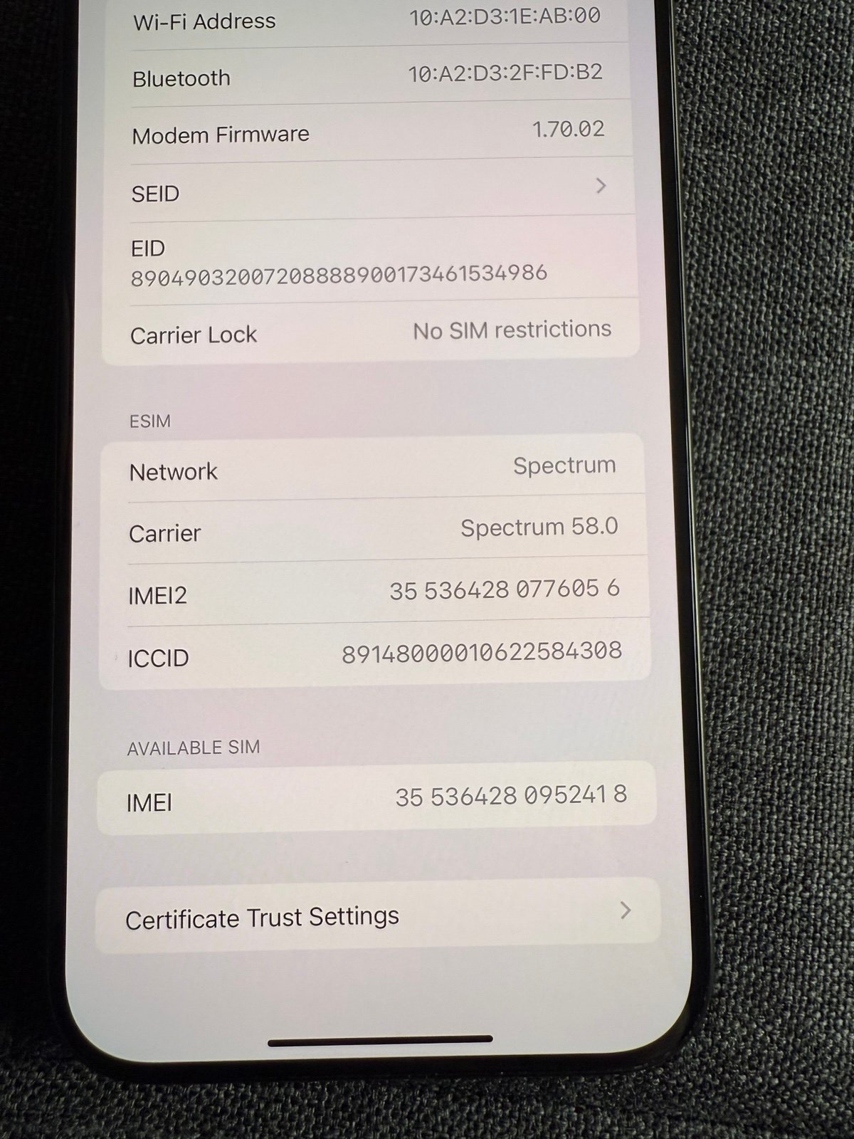 iPhone 15 Pro max *NO SIM RESTRICTIONS* 2X87