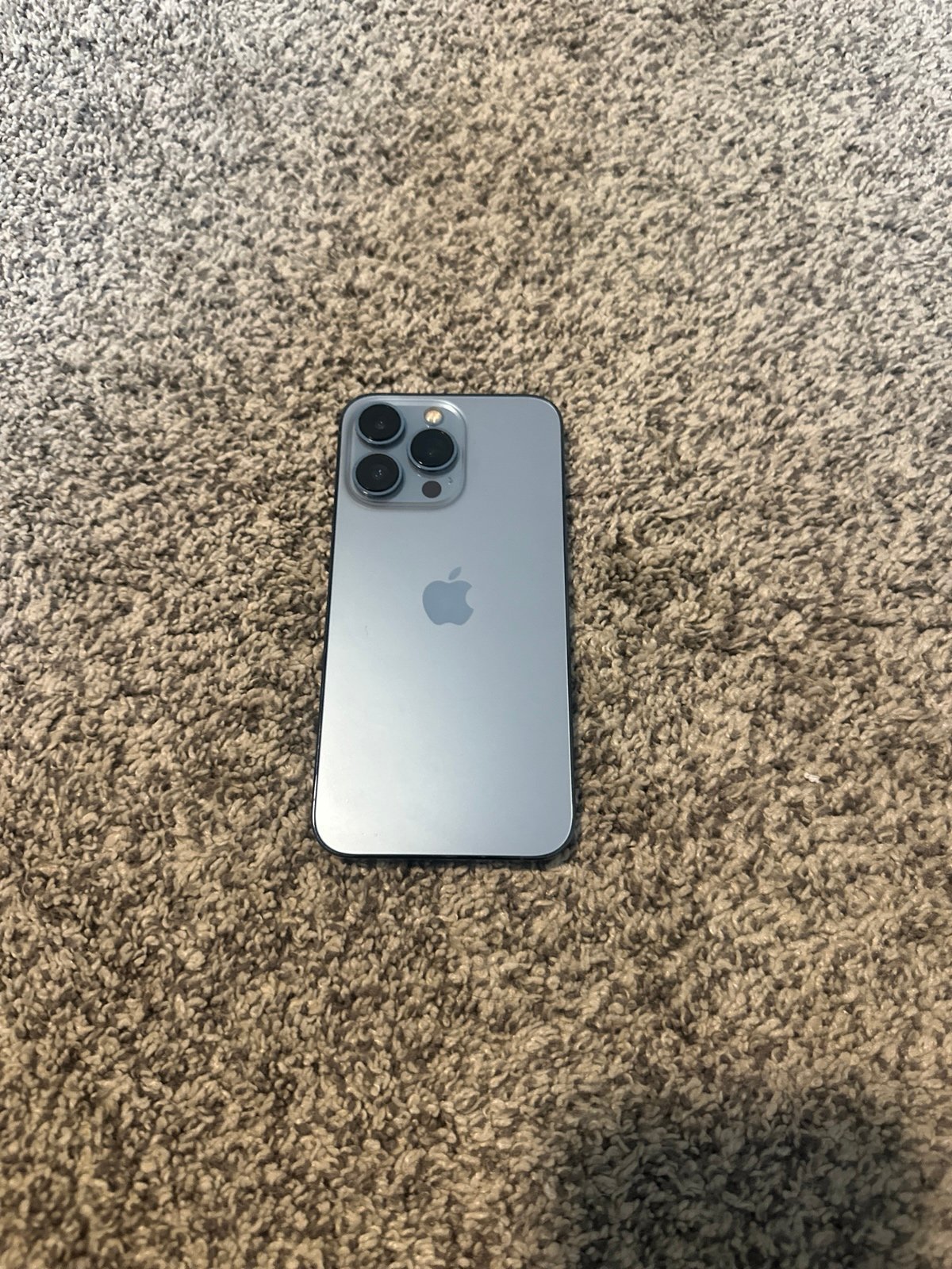 iPhone 13 Pro 256GB Blue UNLOCKED with box 1B16