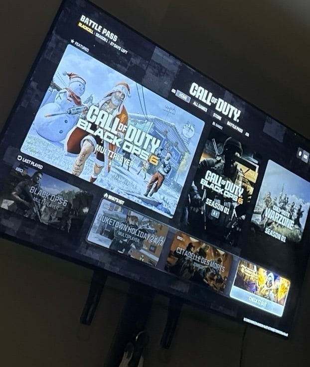 PS5 Pro with DualSense Edge Controller 2S95