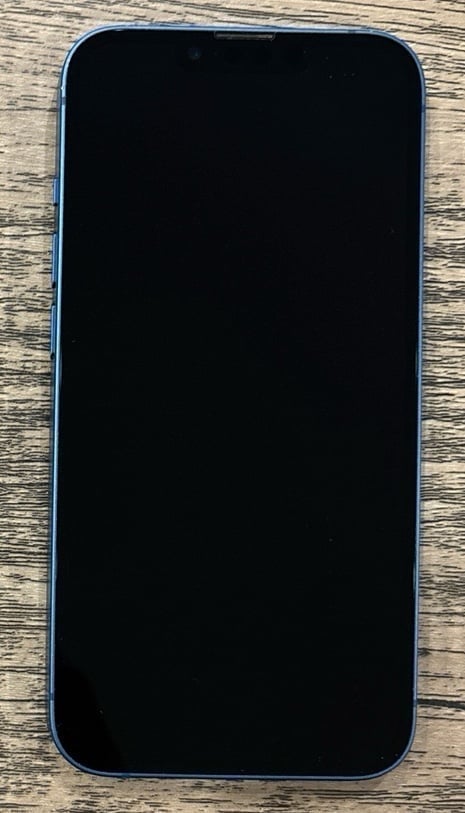 iPhone 13 128GB Unlocked w/ Charger & Original Box 5T99