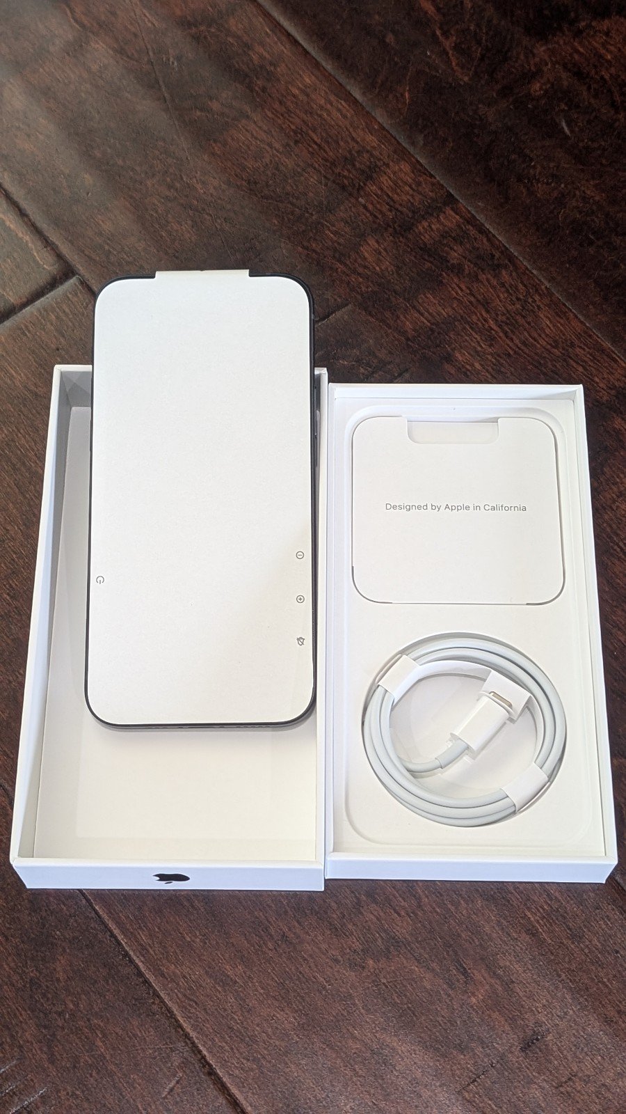 Apple iPhone 12 64GB in Black for AT&T (NEW) 5T59