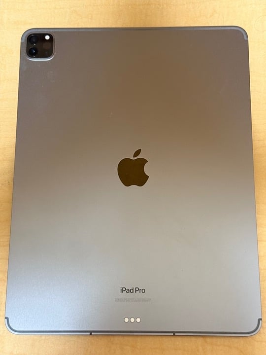 ACCESSORIES INCLUDED - M2 12.9