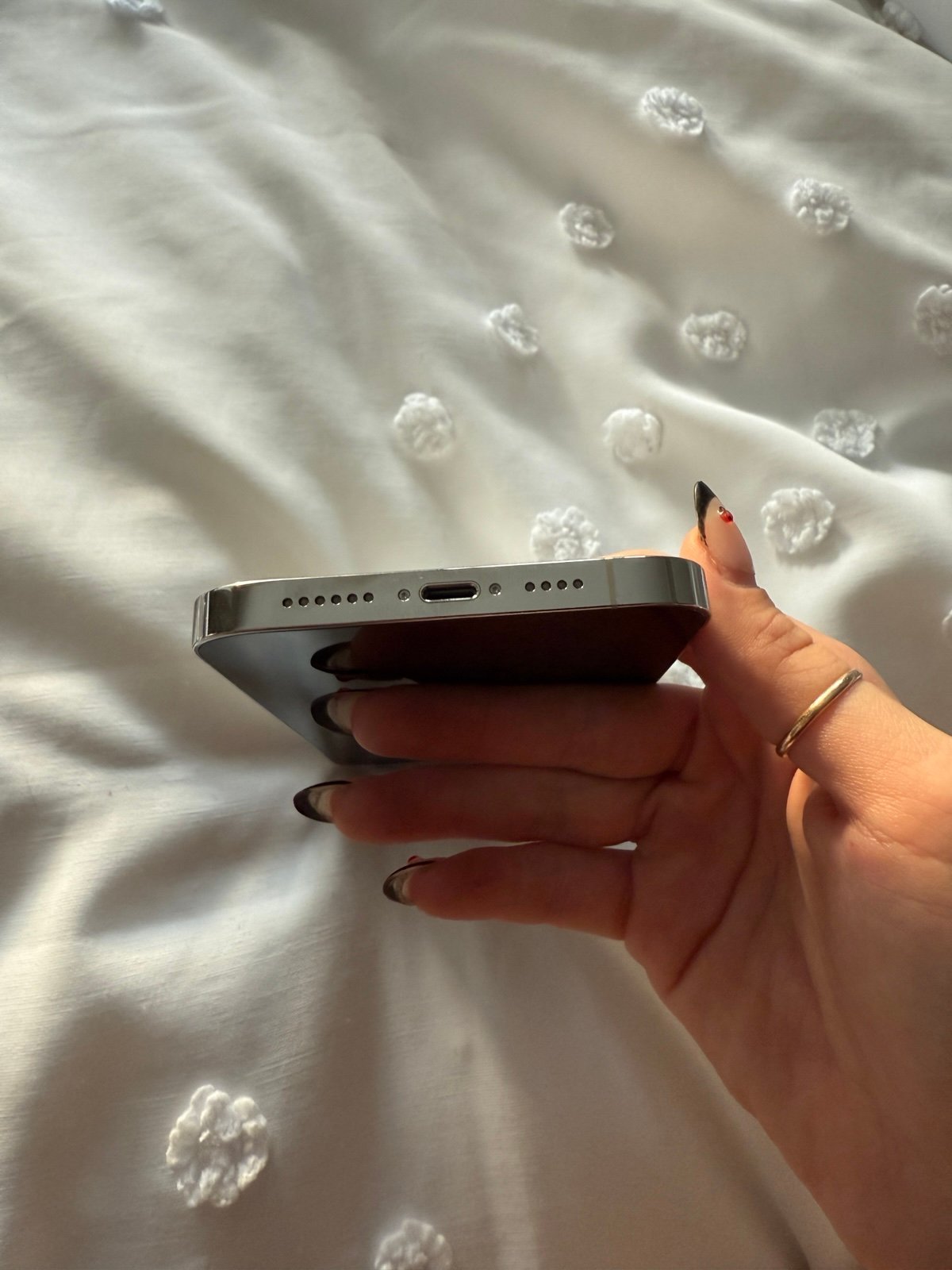 Unlocked iPhone 13 Pro Max 9F77