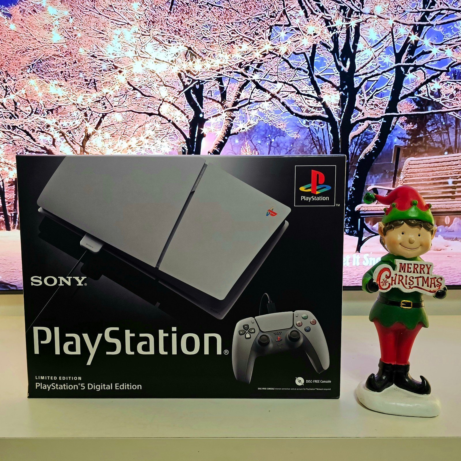 PlayStation®5 Digital Edition - 30th Anniversary Limited Edition Bundle (slim) 7N15