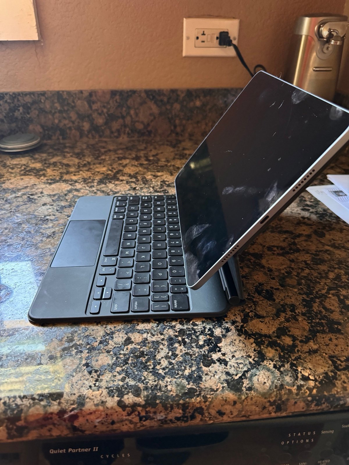 ipad pro 11 inch 4th generation 2D77