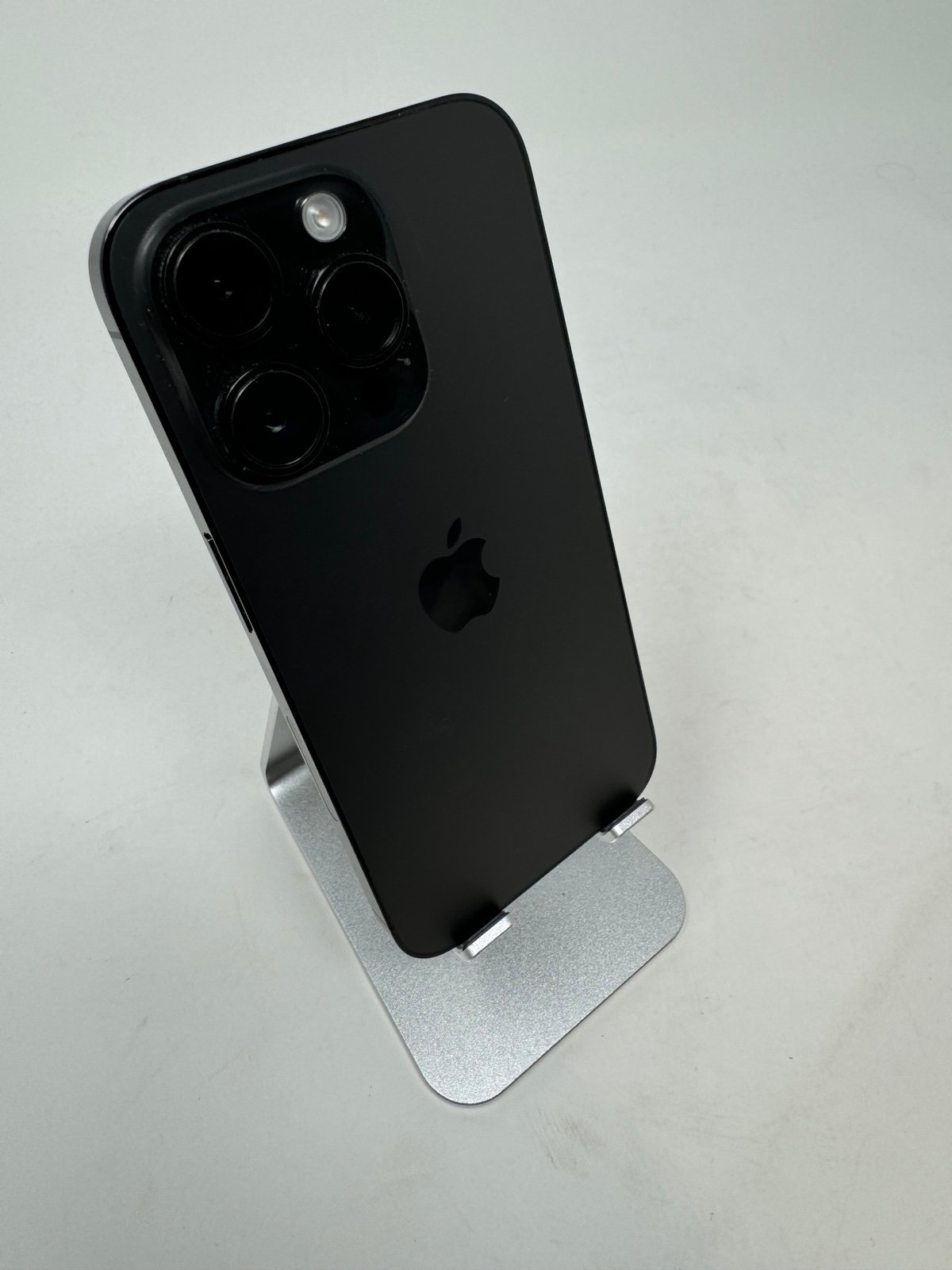 Apple iPhone 14 Pro 128 GB in Space Black for Verizon 9O93