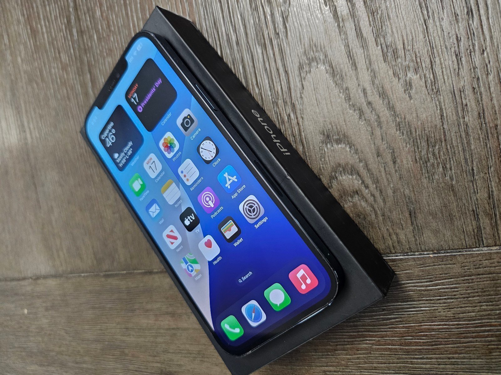 Iphone 12 Pro Max - 512GB - Factory Unlocked -Blue 6F96