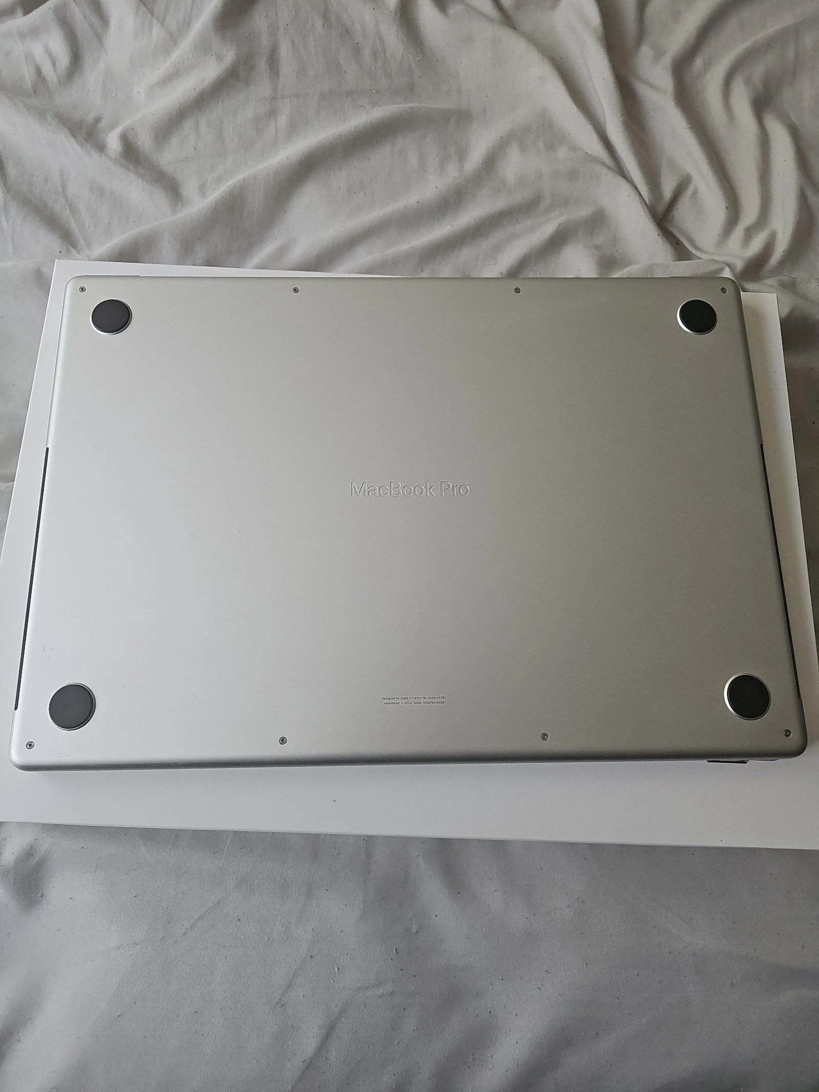 Apple Macbook Pro 16in.  M2 Pro 3.49 GHz  512GB SSD 2R75