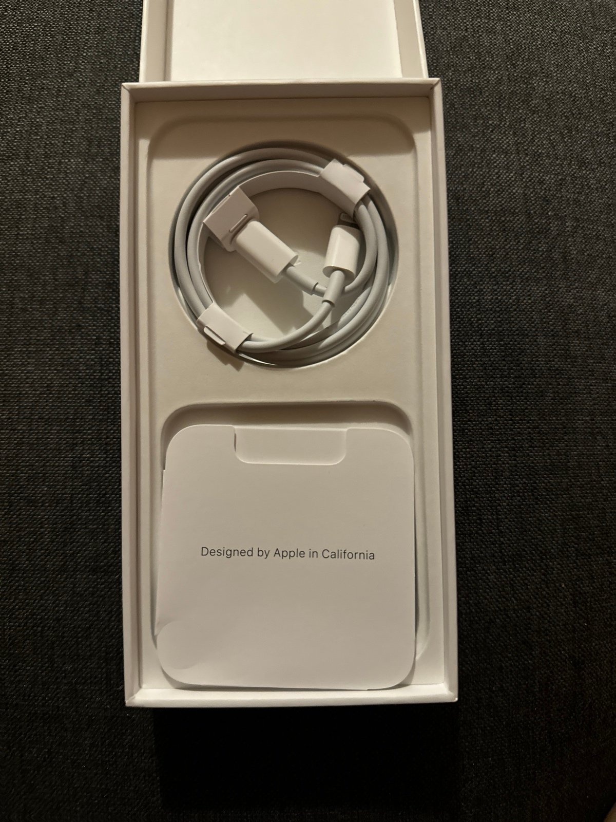 Apple iPhone 14 128 GB in Starlight for Verizon 1Z15