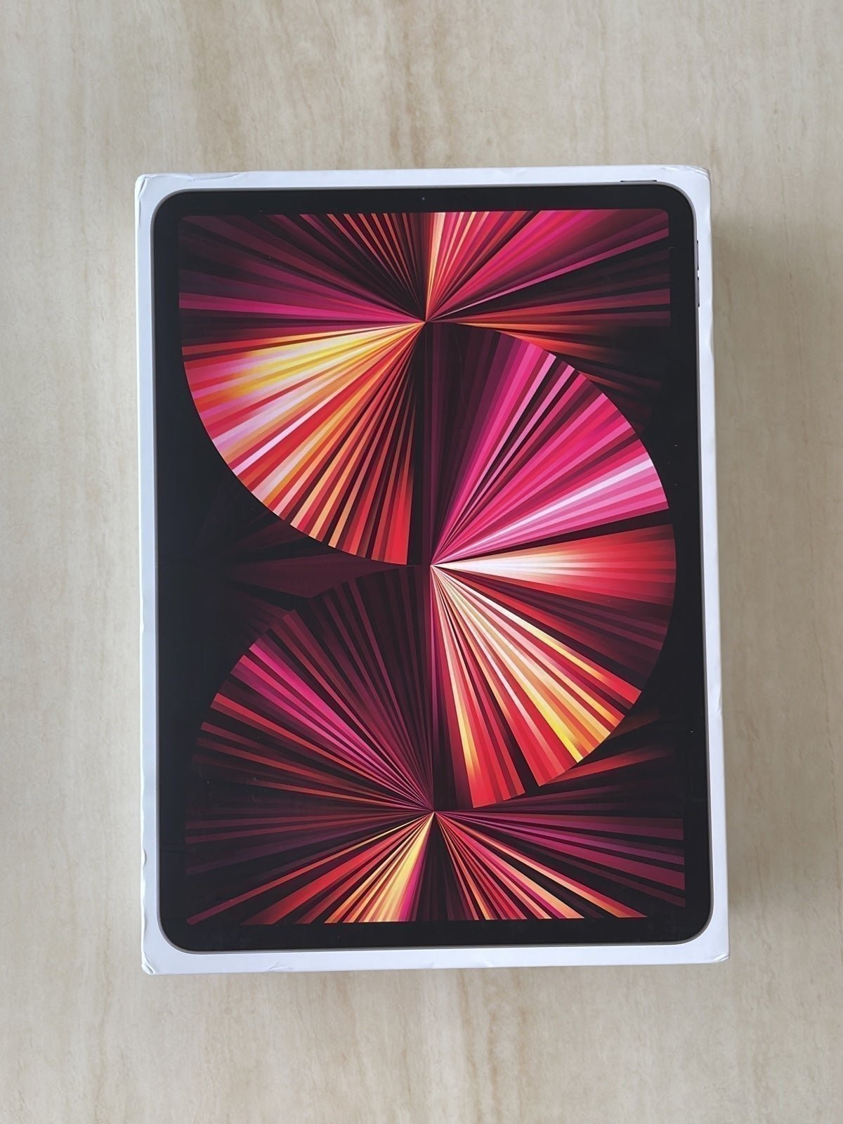 Apple iPad Pro 11” 256 Gb 1st Generation 2J76