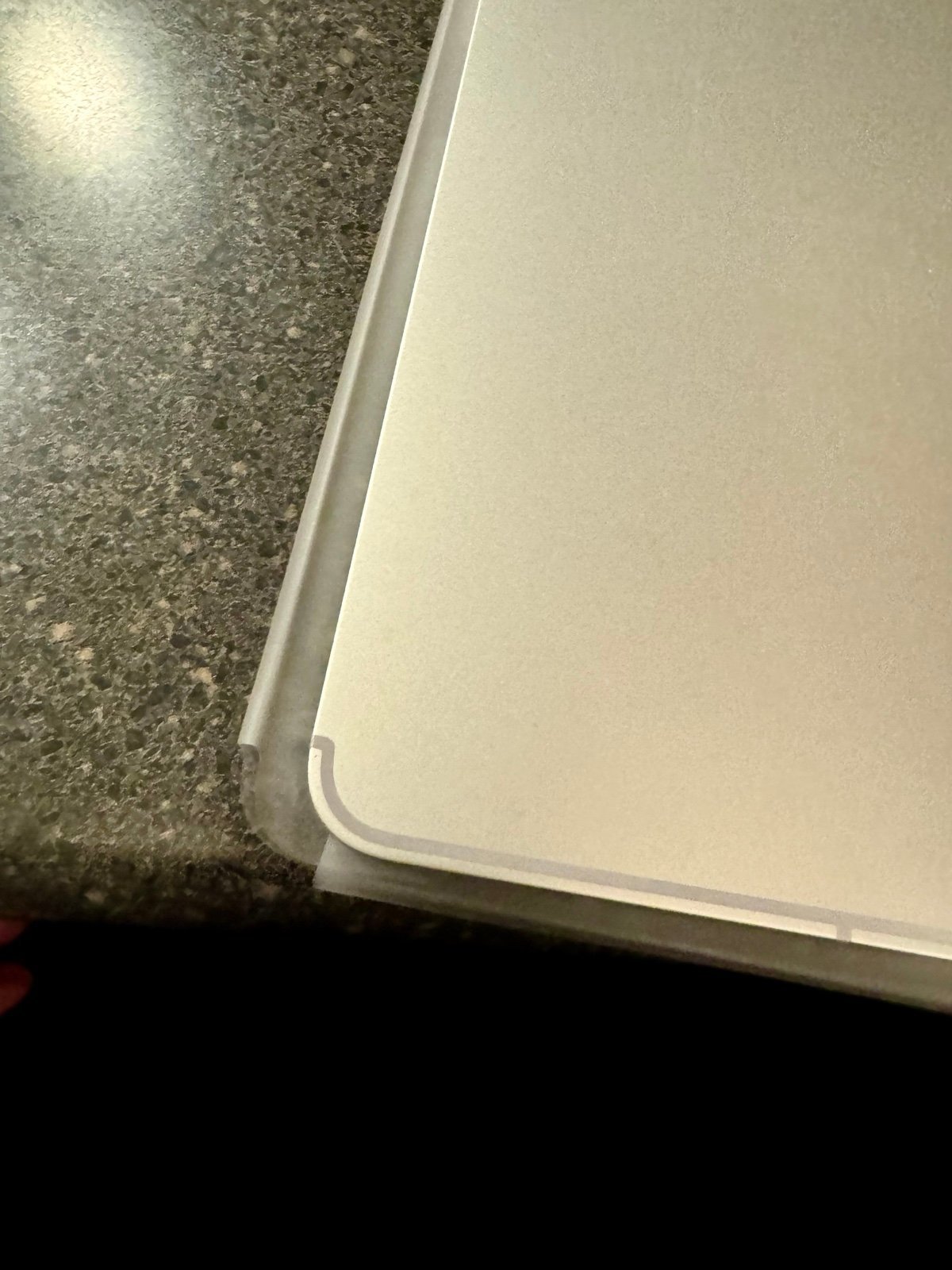 iPad Pro 12.9 (5th Generation ) 2TB M1 processor Silver WiFi and cellular AT&T 9T52